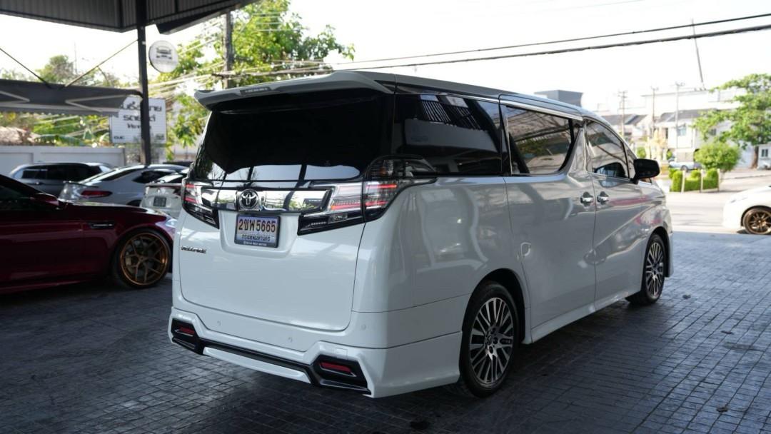 Toyota Vellfire 2.5 ปี 2015 5