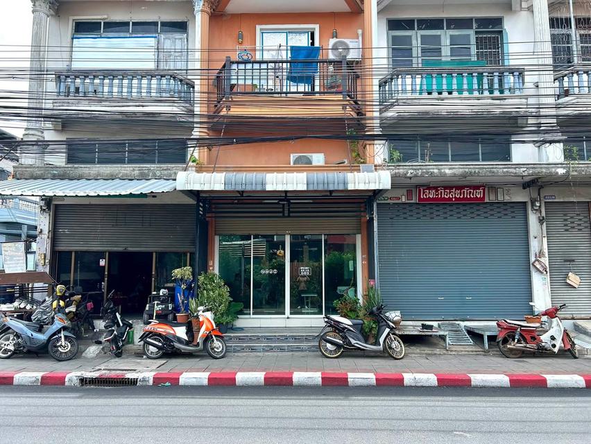 ขายด่วน!! อาคารพาณิชย์ 3.5 ชั้น หมู่บ้านเศรษฐกิจ บางแค ใกล้ รร.อัสสัมชัญธนบุรี เดอะมอลล์บางแค และ MRT สถานีหลักสอง 6