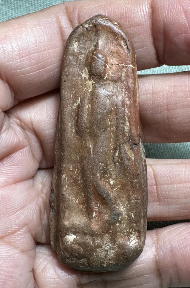 พระลีลา เนื้อดินไม่ทราบทึ่