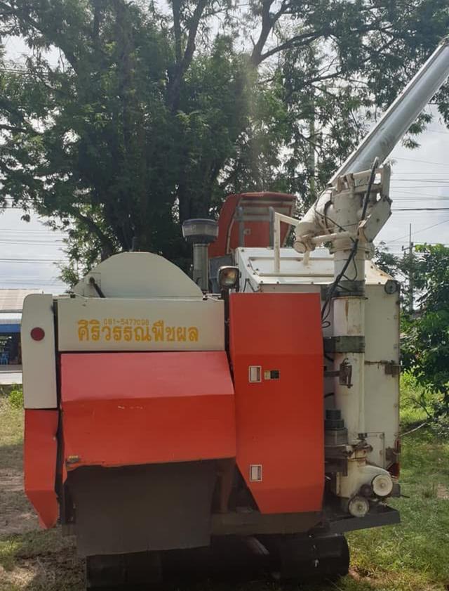 ส่งต่อรถเกี่ยวข้าวมือ 2 Kubota DC68-G 1