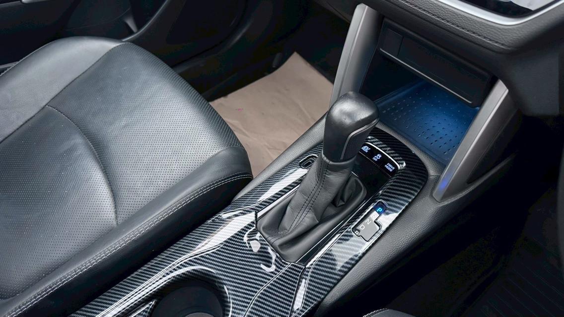 รหัสรถ TPV7795 Corolla Crossรุ่นย่อย : GR Sportปี : 2022 13