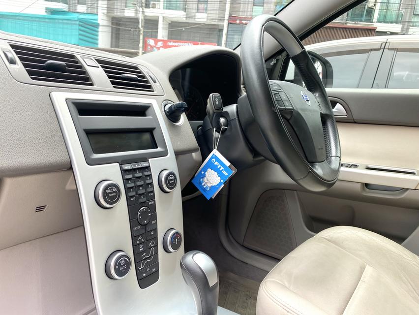 VOLVO V50 2.0 ปี2013 11