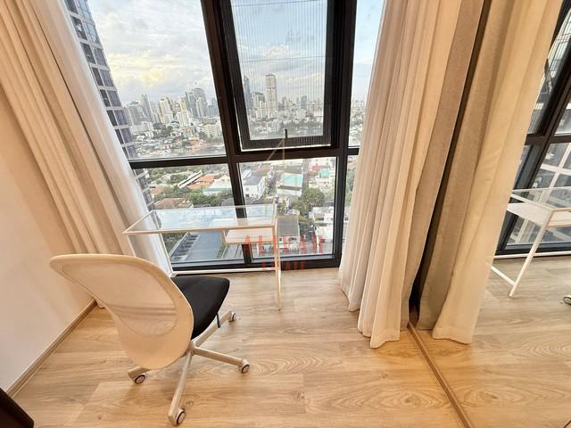 RC100725 Condo for rent at OKA HAUS Sukhumvit 36, near BTS Thonglor 6