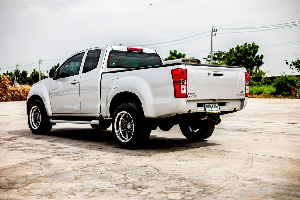 Isuzu D-Max Hi-Lander Cab 3.0 VGS Z ท๊อปปี 2012 เกียร์ธรรมดา สีเทา 8