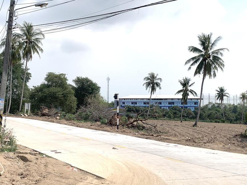 ขายที่ดินใกล้สวนเสือ ศรีราชา ชลบุรี เนื้อที่ 11ไร่ 3งาน 49ตรว.ติดถนน2ด้าน 110x100เมตร ทำเลเหมาะพัฒนาอสังหาริมทรัพย์ ใกล้สวนเสือ,ใกล้นิคมปิ่นทอง1,2 5