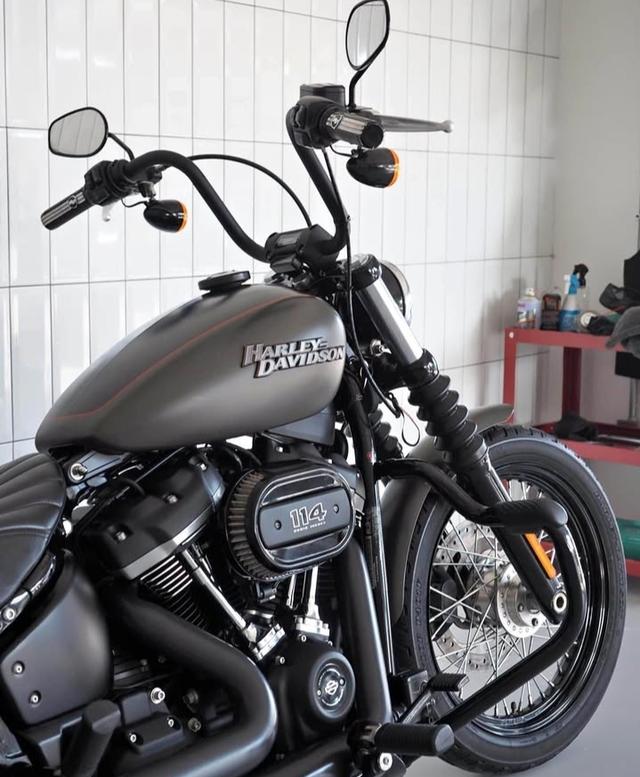 Harley-Davidson Streetbob สีดำ สภาพดี