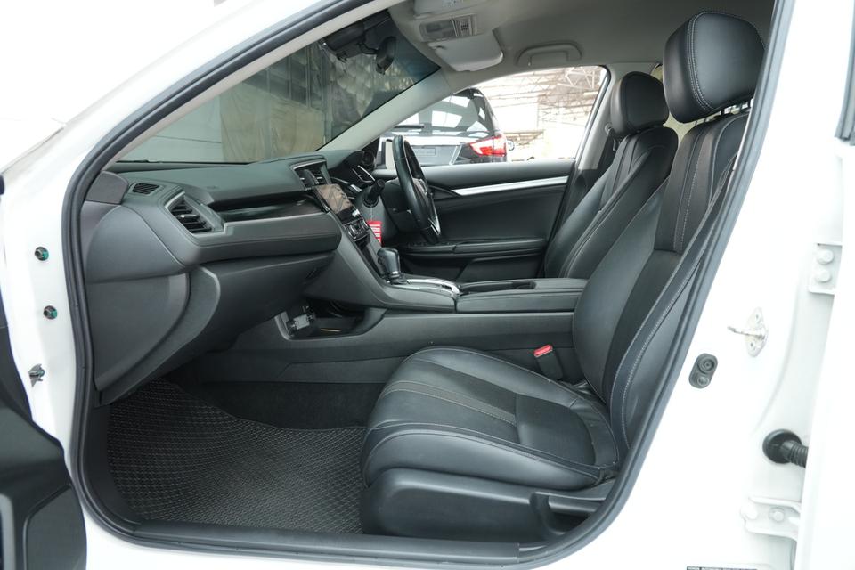 2021 HONDA CIVIC FC 1.8 EL i-VTEC สีขาว เลขไมล์ 115893 กม.  14