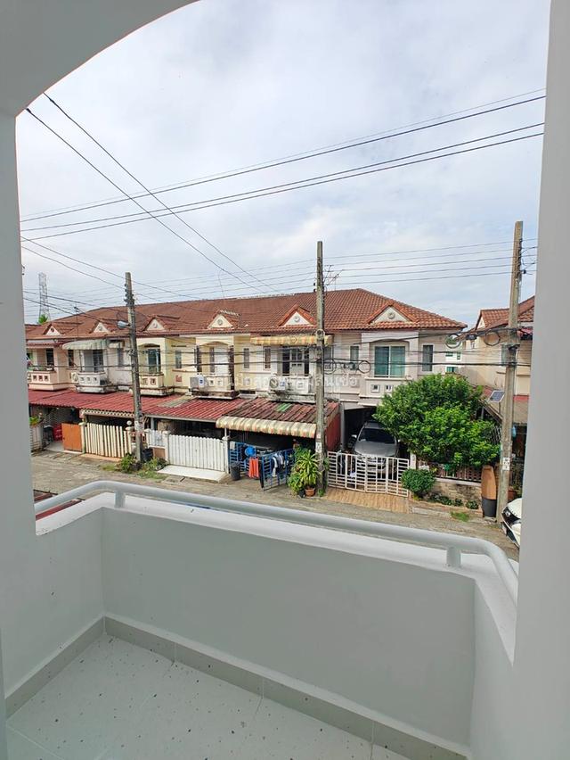 หมู่บ้านเคซี 4 หทัยราษฎร์ 39 18