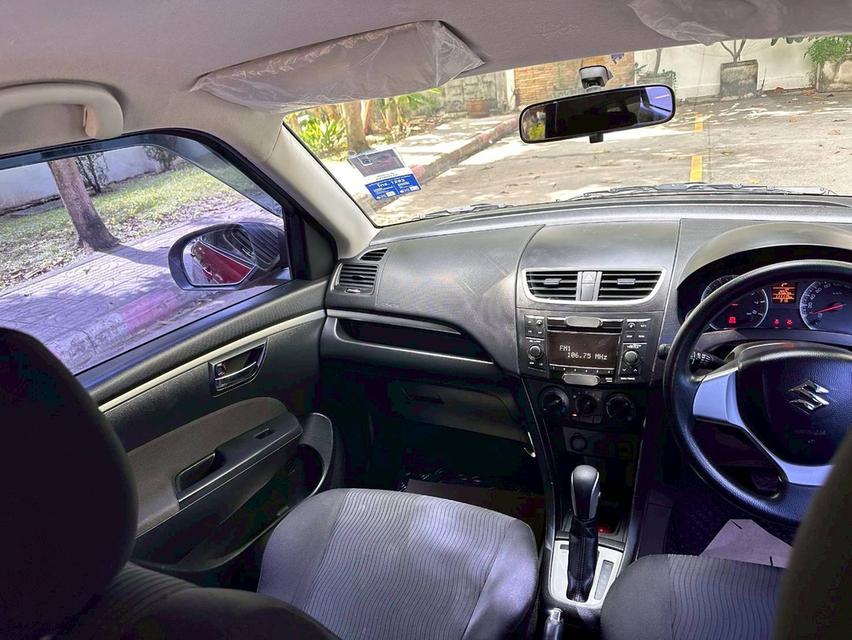Suzuki Swift GL 1.25L CVT สีแดง ปี 2015 (แท้) 11