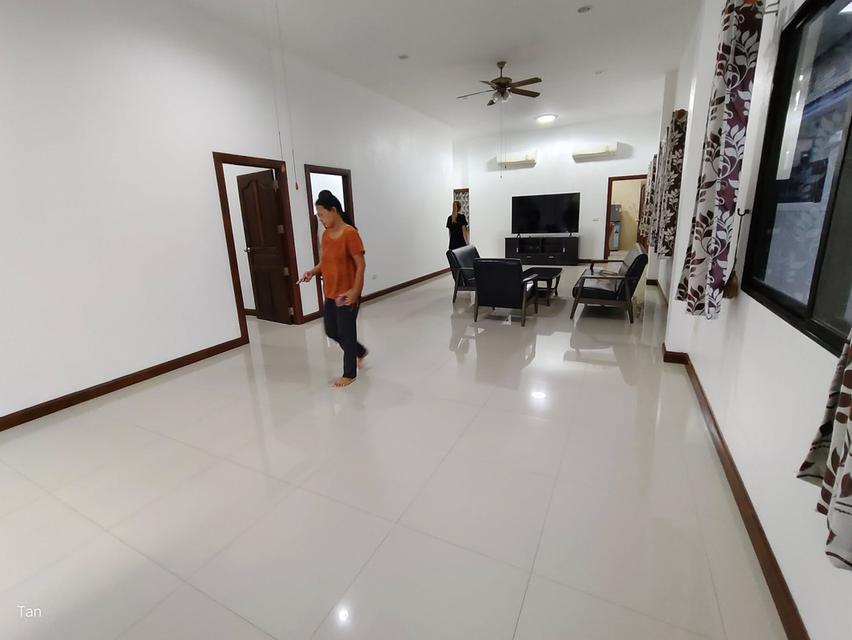 For house Pattaya seaside 35,000/month 8