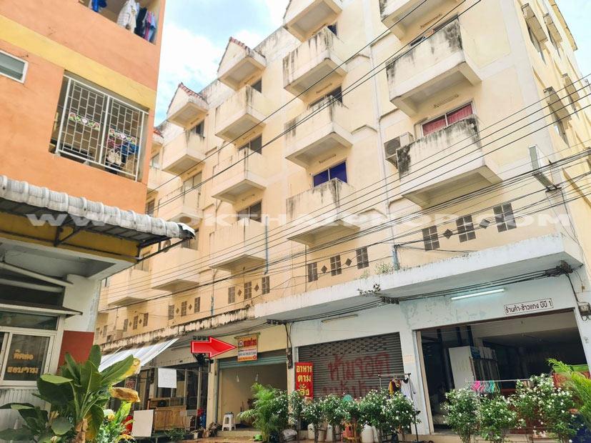 อาคารพาณิชย์ ( นวนคร ) ถ.พหลโยธิน ต.คลองหนึ่ง อ.คลองหลวง จ.ปทุมธานี 1