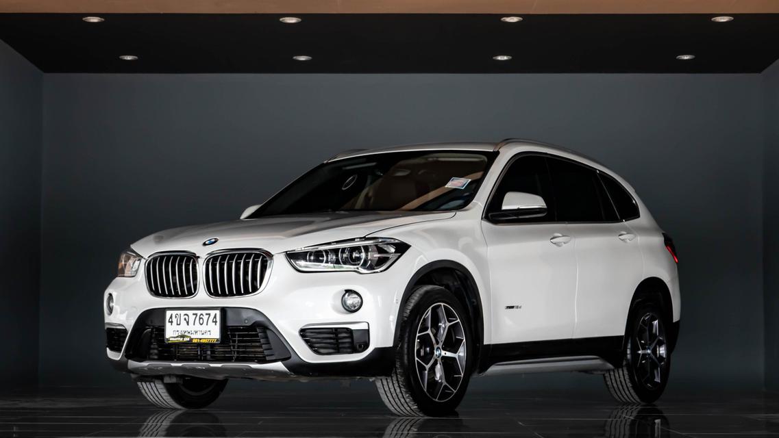 BMW X1 1.8d X Line SDRIVE ปี 2018 สีขาว 4