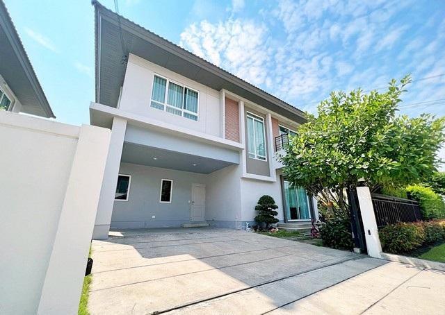 ให้เช่าบ้านเดี่ยว 2 ชั้น หมู่บ้านไลฟ์ บางกอก บูเลอวาร์ด รังสิต ถนนรังสิต-นครนายก 1