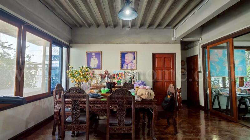 บ้านเดี่ยว พร้อมที่ดิน 232 ตร.วา ซอย ลาดพร้าว 107 ใกล้มหาวิทยาลัยรัตนบัณฑิต 11