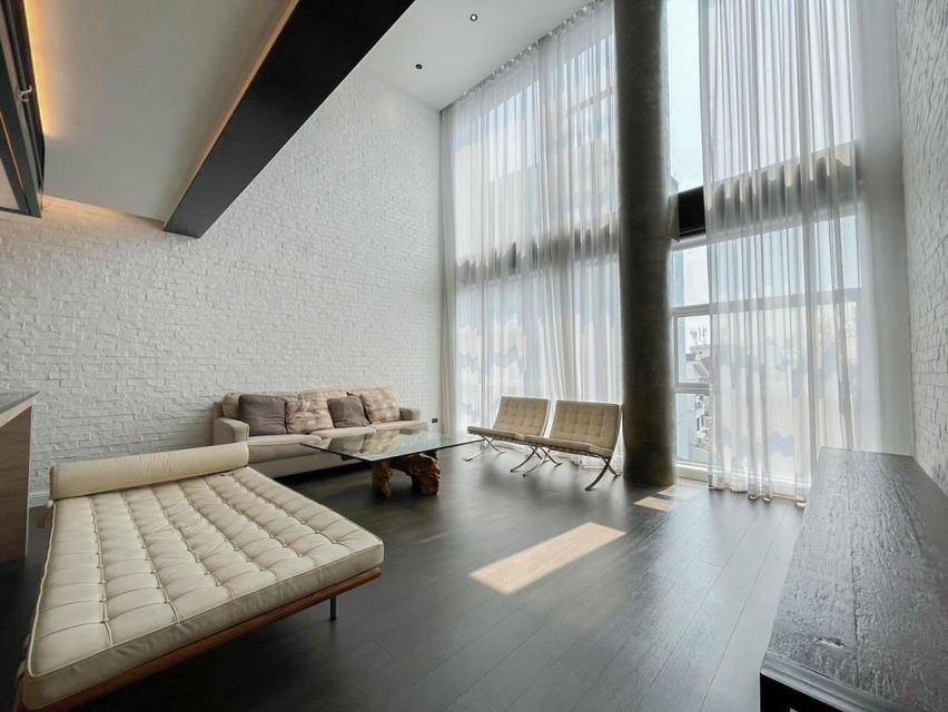 ขาย คอนโด Duplex Penthouse Condominium 3 ห้องใหญ่ ใกล้ BTS เอกมัย 235 ตรม ชั้น 4-5 ซอยสุขุมวิท 65 2