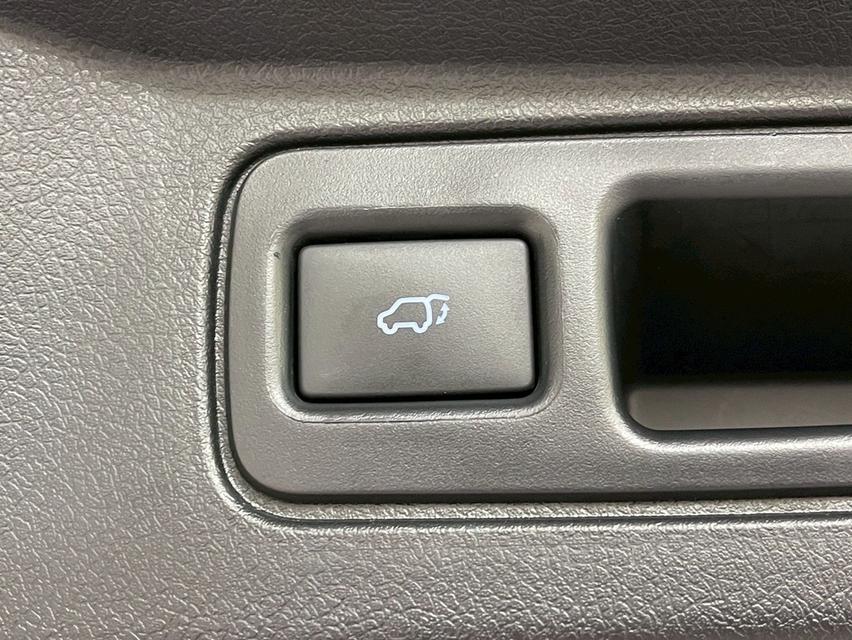 รหัสรถ WMT53 Fortuner 2.4V 4WD MNC ปี 2021  18
