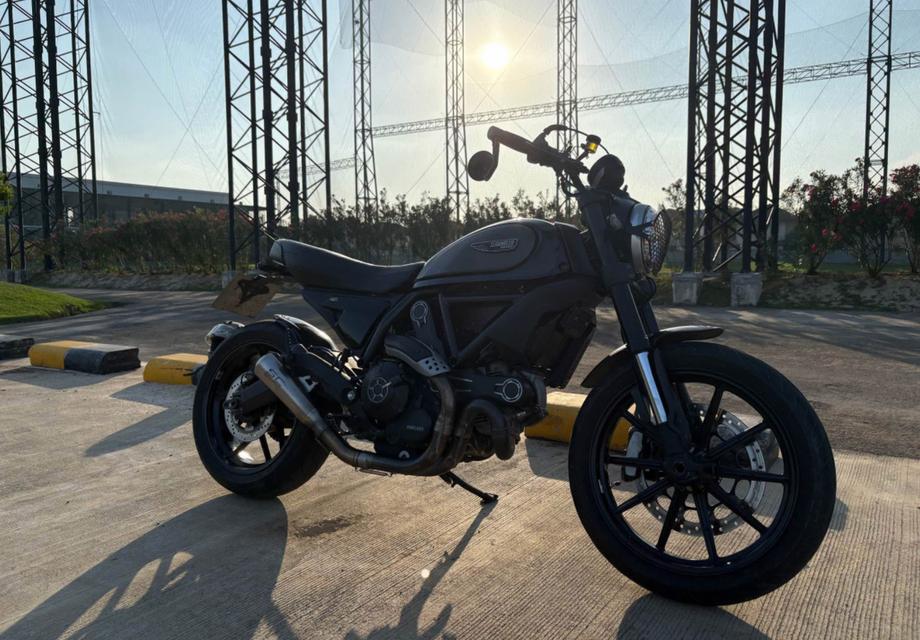 ขาย Ducati Scrambler 800 ปี 2015 รถสภาพดีขับนิ่มๆ 4