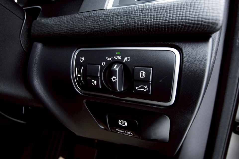 รหัสรถ 1D570 XC60 T5 2.0 2015 7