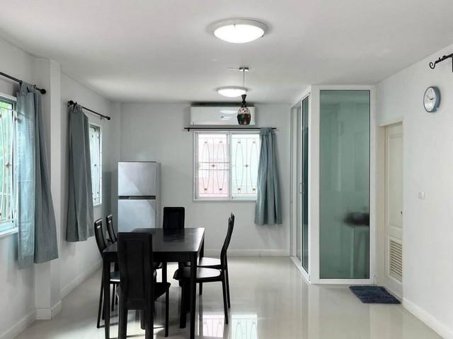 ให้เช่า บ้านแฝด สไตล์ บ้านเดี่ยว 2 ชั้น หมู่บ้านมัลดีฟส์ ปาล์ม บางนา วงแหวน 6