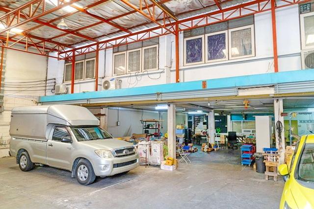 สาธุประดิษฐ์ 12-20 เซ็นทรัล พระราม3 600ม. BRT ถนนจันทน์ 1.1กม. ให้เช่าโรงงาน โกดัง 2ชั้น 1หลัง 542 ตร.ม. 135 ตร.วา. 3 นอ 1