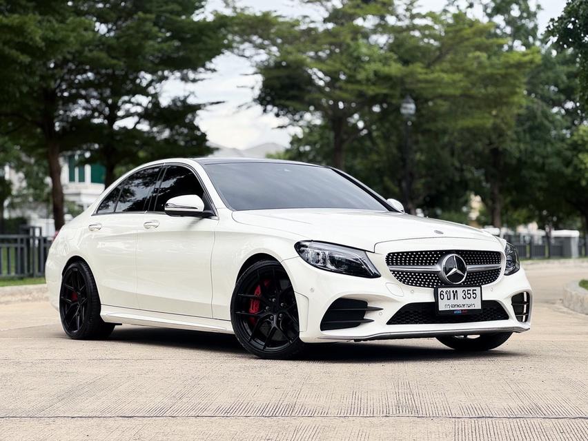 Benz C220d AMG Dynamic รุ่น Top ดีเซลล้วน W205 ปี 2022 หลังคาแก้ว เจ้าของเดียว ใช้งาน 6 หมื่นโล วารันตีศูนย์ถึง 2027 รูปย่อยที่ 3