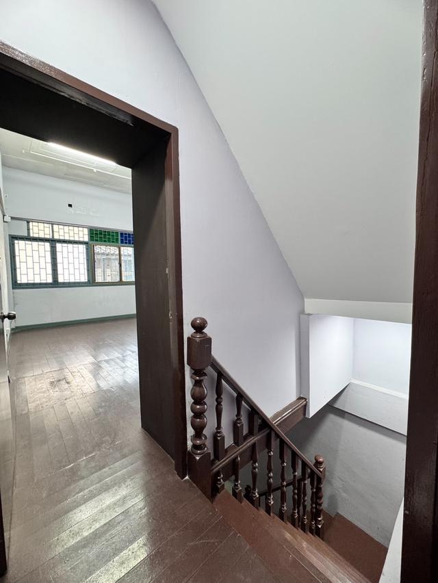 ให้เช่าอาคารพาณิชน์ 5 ชั้น ซอยพระยาศรี รีโนเวทใหม่พร้อมอยู่ (N.1939) 4