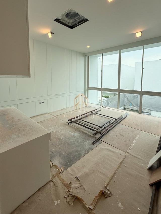 VIVE Bangna Super Luxury Modern Minimal residence 9