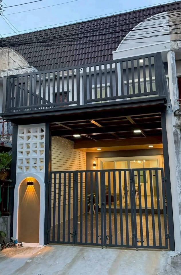 🛍🏥 ใกล้ตลาด โรงเรียน ห้าง โรงพยาบาล ครบ! บ้านปรับปรุงใหม่ 2 นอน ย่านบางบัวทอง ราคา 1.49 ล้าน 🛍 📍 หมู่บ้านพิมลราช 2 3