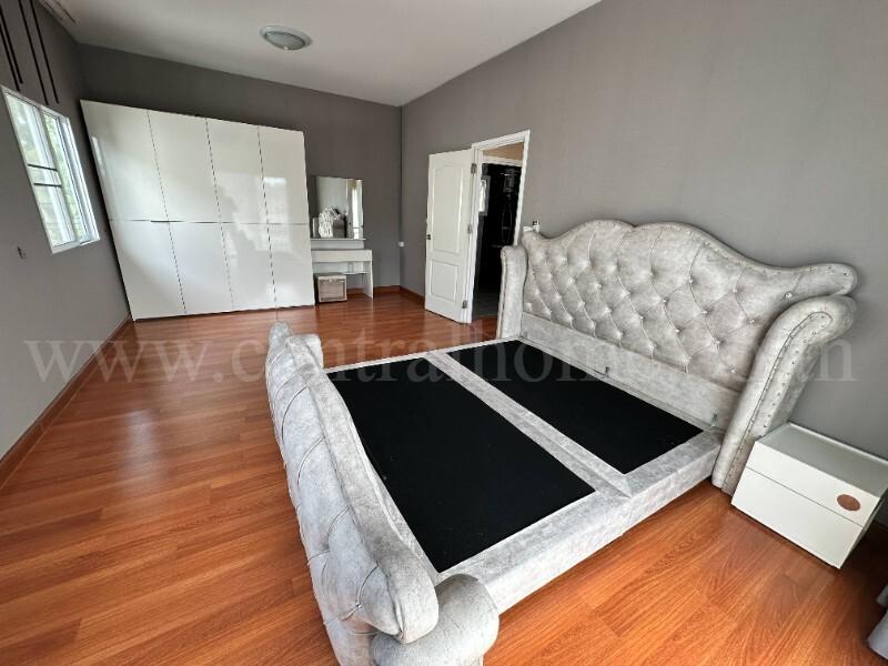 บ้านเดี่ยว แลนซีโอ คริป ปิ่นเกล้า - พระราม 5 เฟอร์ครบ พร้อมอยู่ 10