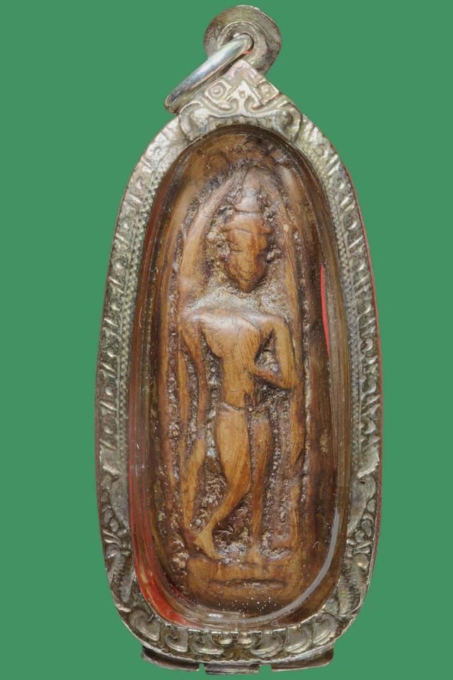 พระลีลา เปิดให้บูชาจ้า