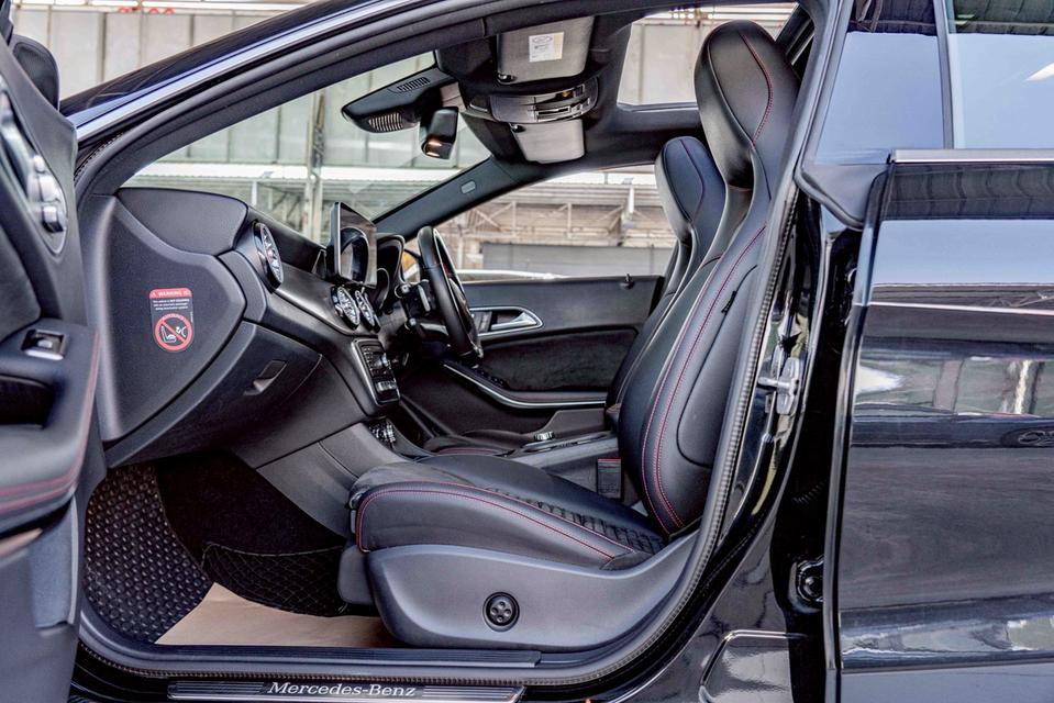 รหัสรถ NP3639 BENZ CLA250 AMG 2019 14