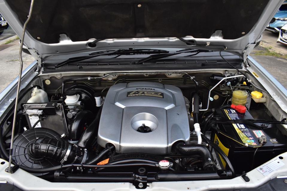 รหัสรถ PB9713 ISUZU DMAX 2.5 TITANUM HILANDER สี่ประตู ดีเซล ปี2011  15