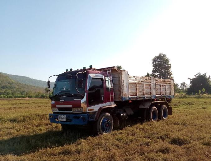 ขาย ISUZU 195HP ครัสซี่จัมโบ้ 2