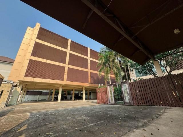 ขายที่ดิน พร้อมสิ่งปลูกสร้าง อาคารสำนักงาน 4 ชั้น บ้านเดี่ยว 3 ชั้น สุขุมวิท 101 ซอยปุณณวิถี 34 4