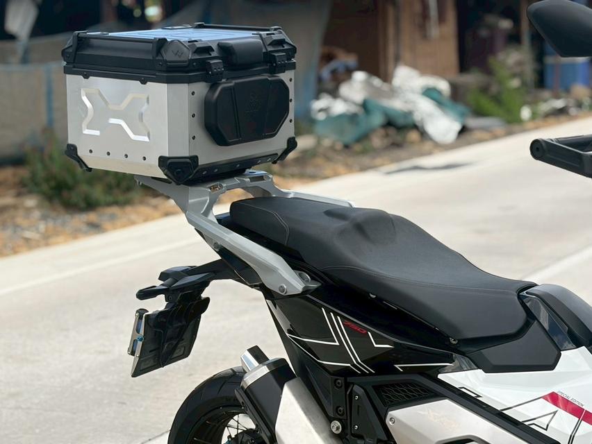 Honda X-adv750 TFT ปี 2022 ขาวพิเศษ รูปที่ 5