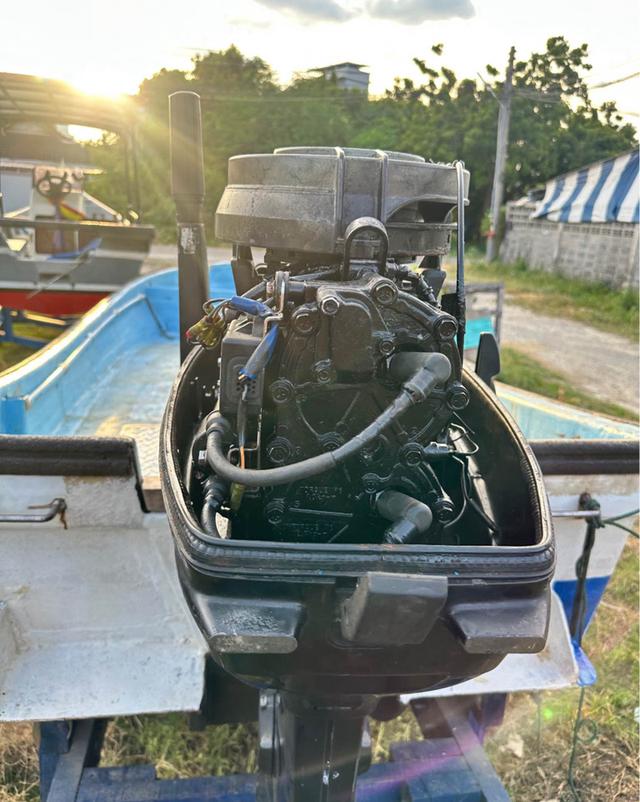 เรือประมงตกปลา โมญี่ปุ่น Suzuki 40 Hp 3