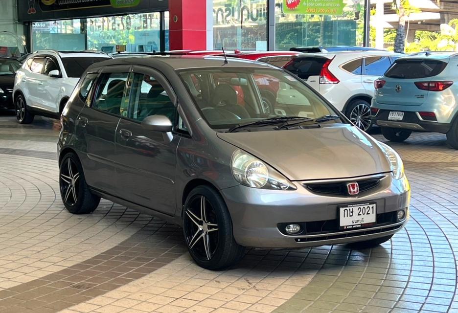 Honda Jazz 1.5 IDSI MT ปี 2005 เกียร์ธรรมดา 1