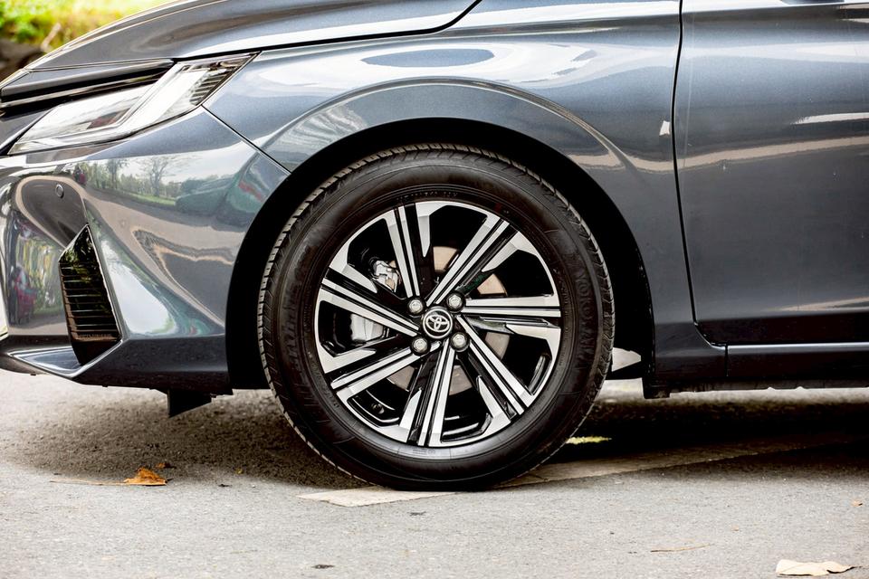 Toyota Yaris Ativ 1.2Premium ปี23 รูปที่ 18