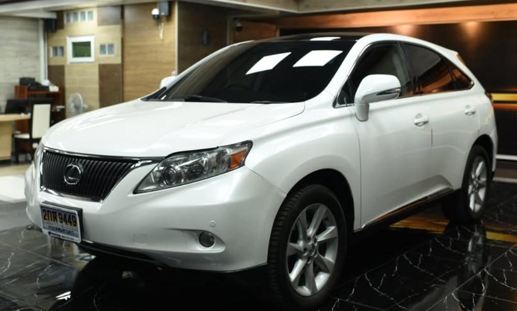 ขาย LEXUS RX สีขาว 3