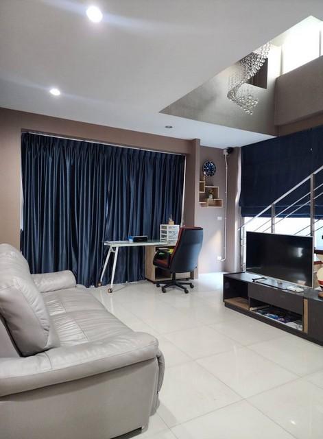 P586 ให้เช่า บ้านเดี่ยว โฮมออฟฟิศ 3 ชั้น ย่านรามอินทรา ใกล้ MRT คู้บอน ใกล้ตลาดสายเนตร เหมาะอยู่อาศัย และทำโฮมออฟฟิศ 10