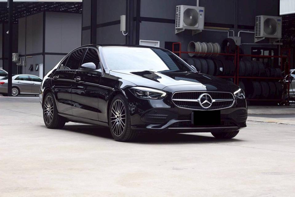Mercedes-Benz C220d Avantgarde (W206) 2022 รถประวัติดี สวยไร้ตำหนิ