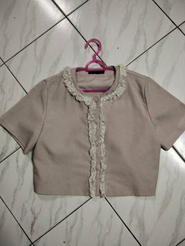 เสื้อใส่ทำงาน มือสอง สำหรับสาวออฟฟิศ