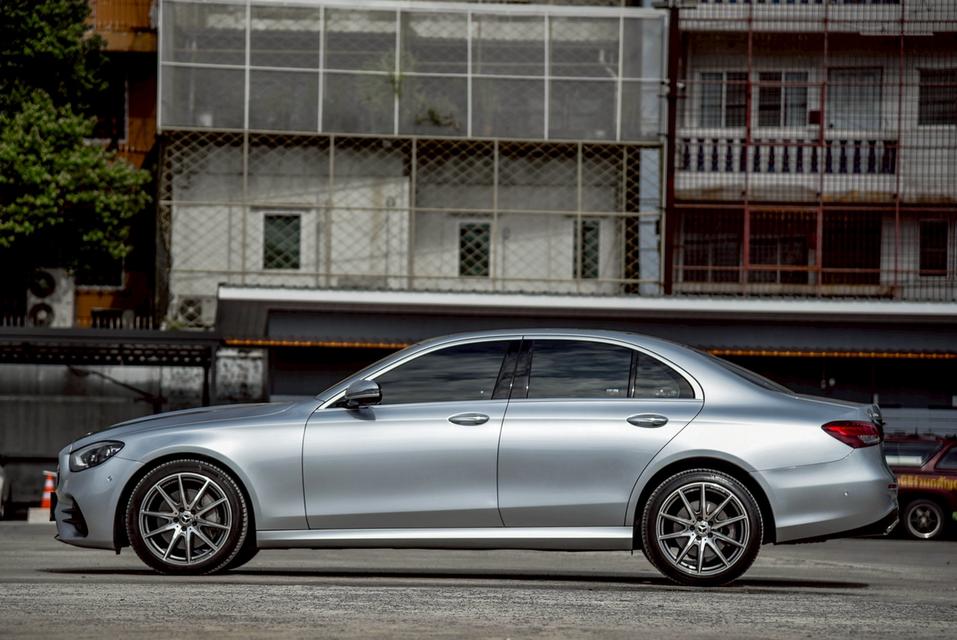 รหัสรถ CBL4245 Mercedes-Benz E300e AMG Dynamic W213 AT 2023 7