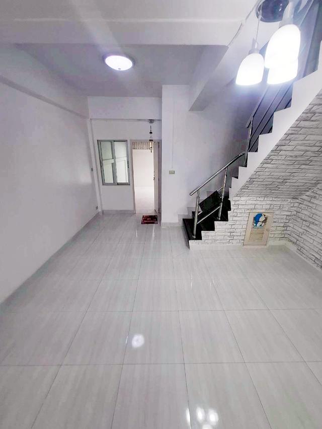 ***ให้เช่า ทาวน์เฮ้าส์ กิตตินคร ซอยมังกร (ราคาไม่แพง!!!) ใกล้ ถ.เทพารักษ์ 5