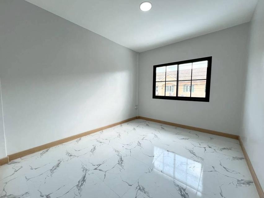 หมู่บ้านบัวทองธานีเฟส15 13