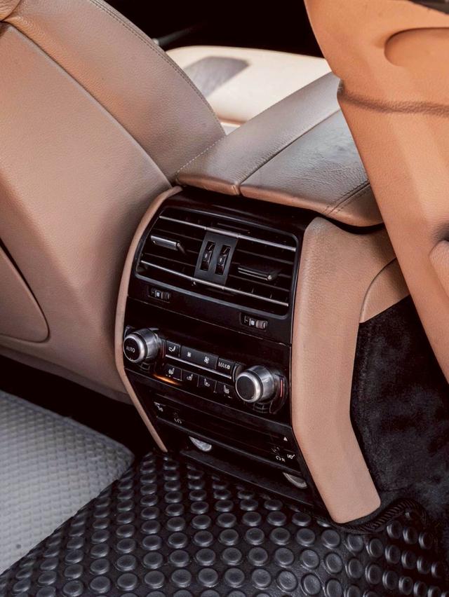 รหัสรถ 67GG5453 Bmw 730Ld Lci Look (F02) 2012 รูปย่อยที่ 3