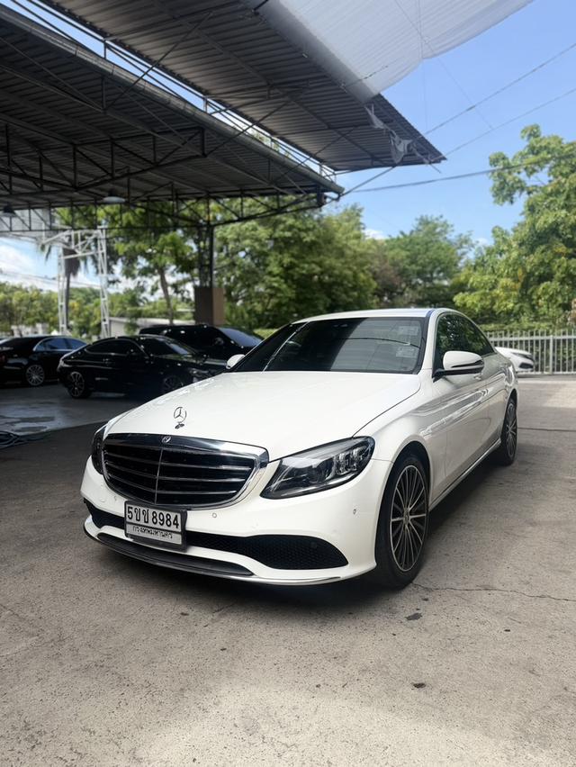 Mercedes-Benz C220d Exclusive ปี 2018 จด 2019