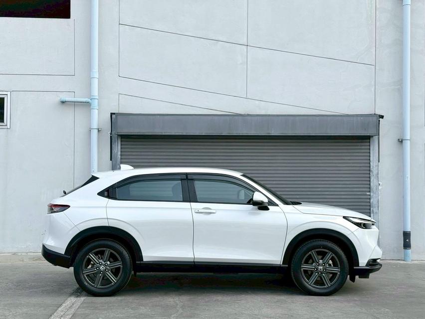 HONDA HRV 1.5EL e-HEV 2022 สีขาว ประหยัดน้ำมัน ไมล์น้อย มือเดียว รูปที่ 3