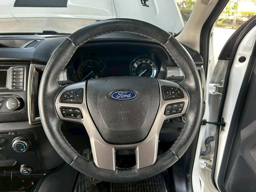 ðĨāļāļĢāļĩāļāļēāļ§āļāđ āļāļĢāļ°āļāļ° 4 āļāļĢāļ°āļāļđ āļĒāļāļŠāļđāļ āļĢāļāļŠāļ§āļĒ āđāļĄāļĨāđāļāđāļāļĒ Ford Ranger Double Cab 2.2 XLT Hi-Raider AT āļāļĩ 2019 āļĢāļđāļāļāļĩāđ 14