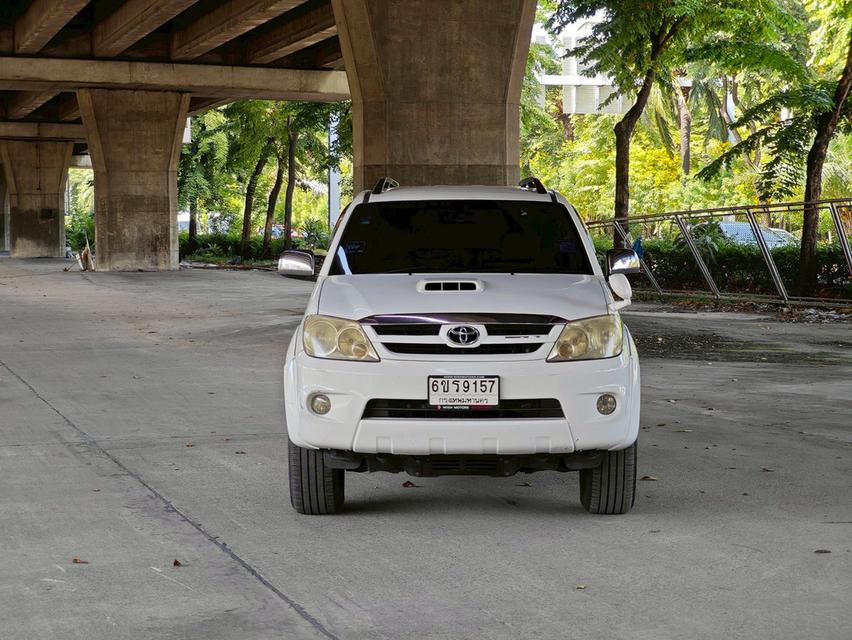 ขายรถ Toyota Fortuner 3.0V ปี 2007 สีขาว เกียร์ออโต้ 2